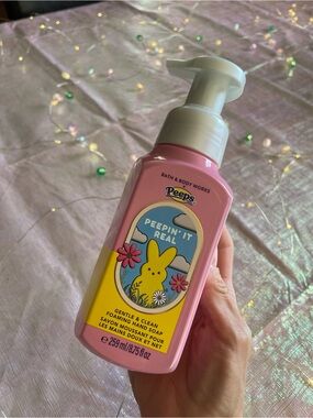 Bath and Body Works Peeps Foaming Hand Soap (259 ml)